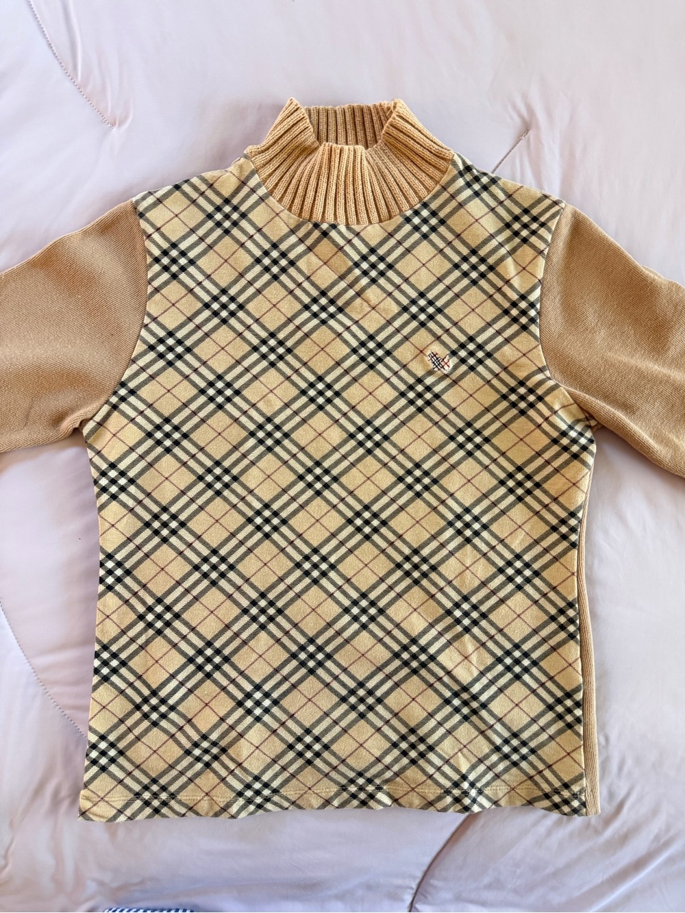 Vintage Burberry Authentic Plaid Long Sleeves Sweater